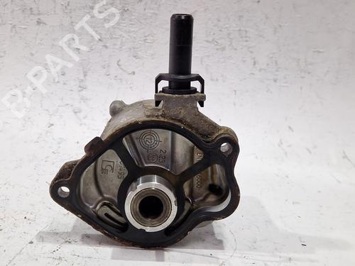 Used Vacuum pump MERCEDES-BENZ A-CLASS (W176) A 180 CDI / d (176.012) (109 hp) 30192414