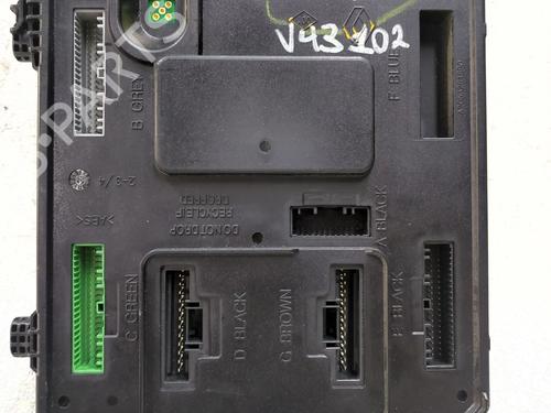 Fuse box RENAULT MEGANE III Hatchback (BZ0/1_, B3_) 1.9 dCi (BZ0N, BZ0J) | BP29388456E1 