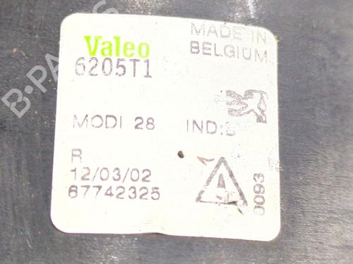Right front fog light PEUGEOT 206 Hatchback (2A/C) 1.6 HDi 110 | BP31081786C31 