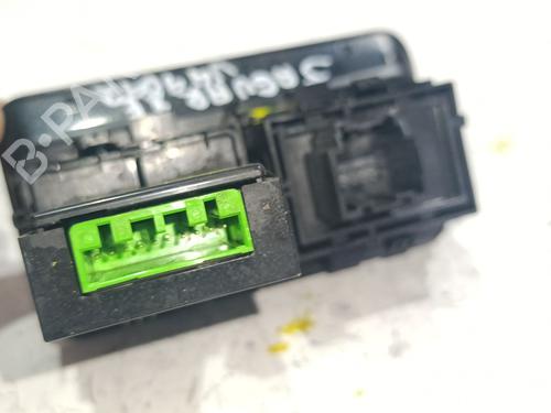 Headlight adjuster motor JAGUAR XE (X760) 2.0 D | BP39641161E19 - Image 3