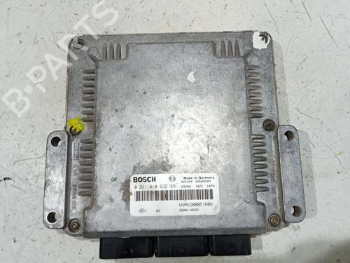 Used Electronic module RENAULT TRAFIC II Van (FL) 1.9 dCi 100 (FL0C, FL0K, FL0B) (101 hp) 27310558