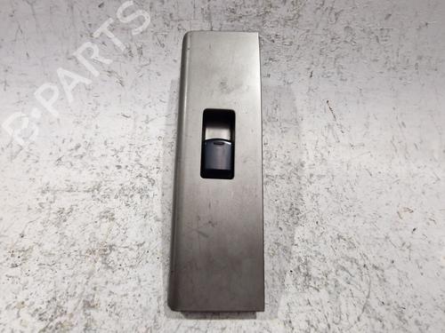 Used Left rear window switch NISSAN PATHFINDER III (R51) 2.5 dCi 4WD (171 hp) 30410957