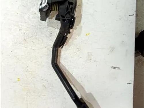 Pedal PEUGEOT 407 (6D_) 2.0 HDi 135 (6DRHRH, 6DRHRE, 6DRHRG, 6DRHRJ) | BP24967299I4 