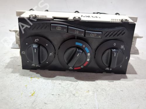 Used Climate control MERCEDES-BENZ A-CLASS (W168) A 160 (168.033, 168.133) (102 hp) 27242368