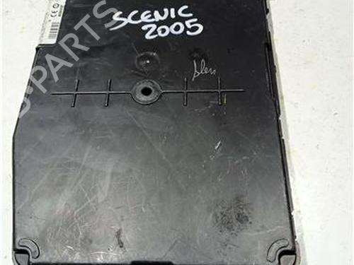 Fuse box RENAULT GRAND SCÉNIC II (JM0/1_) 1.9 dCi (JM0G, JM12, JM1G, JM2C) | BP23921176E1 