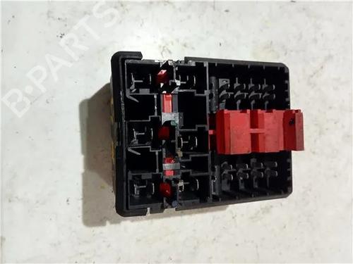 Used Fuse box Fuse box 23929100 23929100