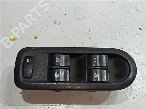 Used Switch RENAULT GRAND SCÉNIC II (JM0/1_) 1.9 dCi (JM0G, JM12, JM1G, JM2C) (120 hp) 23916778