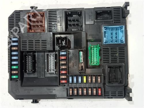 Used Fuse box CITROËN C4 CACTUS 1.6 BlueHDi 100 (99 hp) 23918658