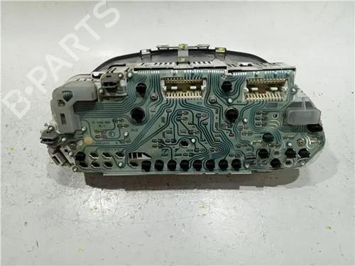 Instrument cluster VOLVO V40 Estate (645) 2.0 T | BP23917111C47 
