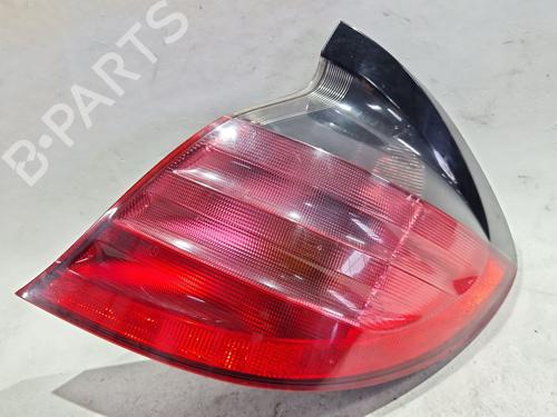 Højre baglygte MERCEDES-BENZ C-CLASS (W203) C 220 CDI (203.006, 203.008) (143 hp) 30832908