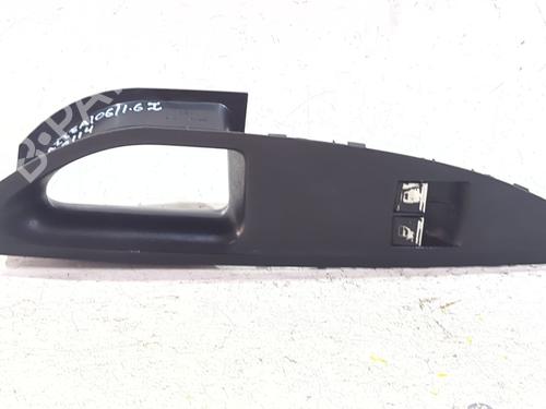 left-front-window-switch-seat-altea-5p1-2004-2005-2006-2007-2008-2009-2010-2011-2012-2013-2014-2015-37694730 main image