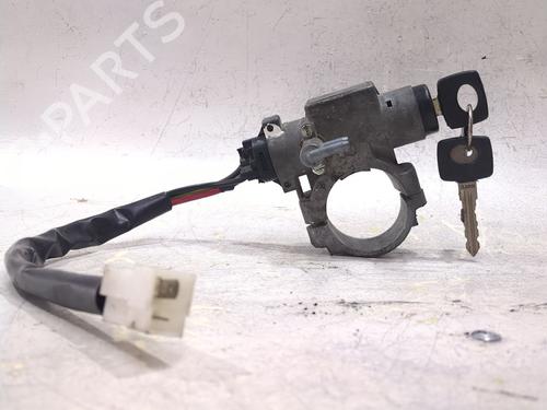Used Ignition barrel MERCEDES-BENZ MB Van (W631) D (631.332, 631.342) (75 hp) 28010239