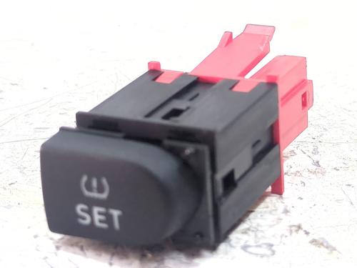 switch-seat-altea-5p1-2004-2005-2006-2007-2008-2009-2010-2011-2012-2013-2014-2015-37694735 main image