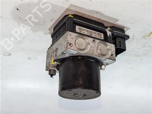 Used ABS pump SKODA FABIA I Combi (6Y5) 1.4 TDI (80 hp) 23924743