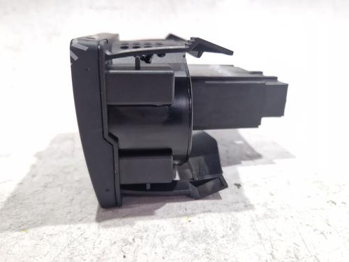 Headlight switch FORD FOCUS II (DA_, HCP, DP) 1.8 TDCi | BP32656692I24