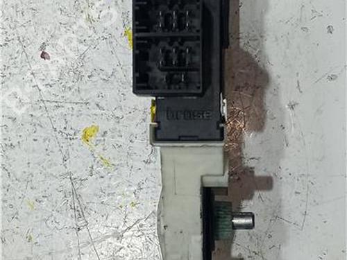 Right front window motor SEAT IBIZA III (6L1) 1.9 TDI | BP23914641E20 