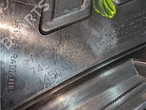 Grille MITSUBISHI OUTLANDER II (CW_W) 2.0 DI-D (CW8W) | BP23924015C40 