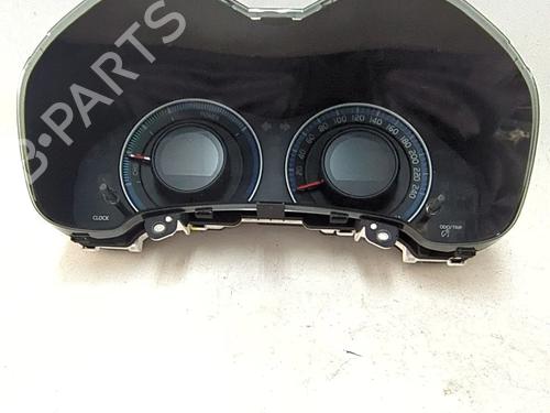 Used Instrument cluster TOYOTA AURIS (_E15_) 1.8 Hybrid (ZWE150_, ZWE150R) (136 hp) 26001117