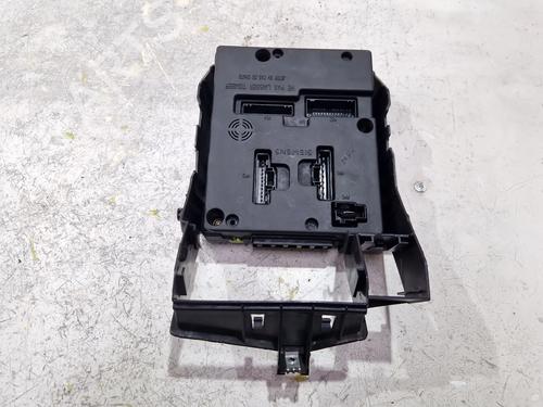 Sikringsdose RENAULT MEGANE Scenic (JA0/1_) 1.6 16V (JA0B, JA04, JA11, JA00) (107 hp) 29388298