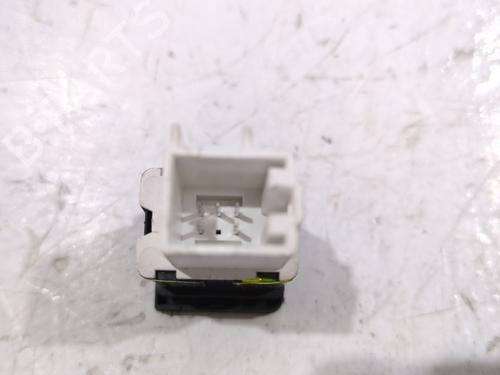 Switch VW GOLF V (1K1) 1.9 TDI | BP33161077I30 - Image 3