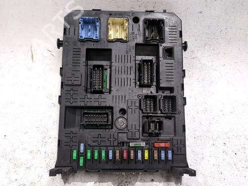 Sikringsdose PEUGEOT 308 I (4A_, 4C_) 1.6 HDi (90 hp) 30936050