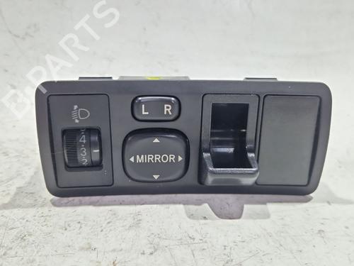 Speilbryter TOYOTA COROLLA Verso (_E12_) 2.0 D-4D (CDE120_) (116 hp) 32698552