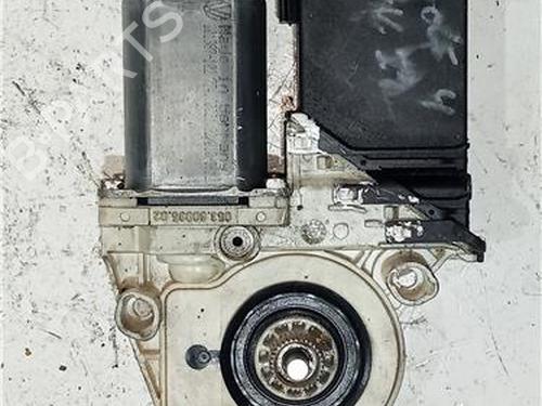 Vindusheismotor venstre foran VW GOLF IV (1J1) 1.4 16V (75 hp) 23912858