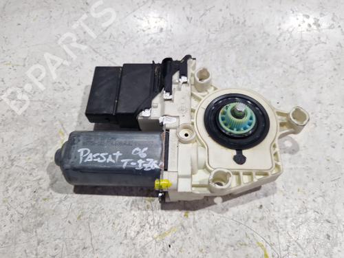 Used Left rear window motor Left rear window motor VW PASSAT B5.5 (3B3) 1.9 TDI 4motion (130 hp) 34116629 34116629