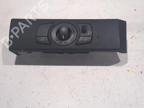 Used Headlight switch BMW 5 (E60) 525 d (177 hp) 23926384