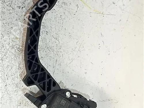 Pedal FORD C-MAX (DM2) 1.8 TDCi (115 hp) 23910342