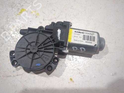 Used Right front window motor HYUNDAI SONATA V (NF) 2.0 CRDi (140 hp) 26596682