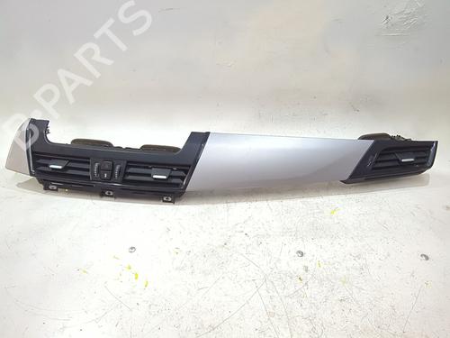Luftventil BMW 2 Gran Tourer (F46) 220 d xDrive (190 hp) 27716596