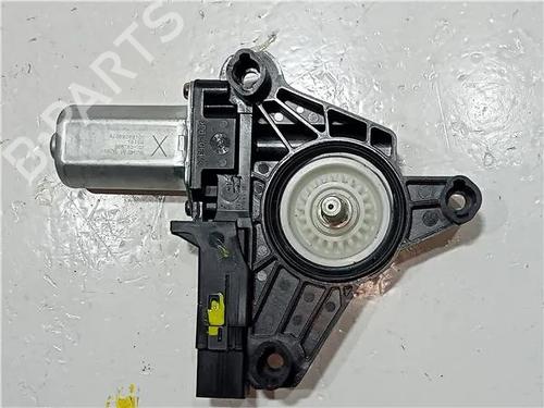 Used Left rear window motor VOLVO V40 Hatchback (525) D2 (120 hp) 23914237