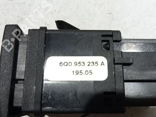 Warning switch VW POLO IV (9N_, 9A_) 1.4 TDI | BP29326674I22 