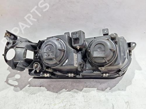 Right headlight VOLVO S80 II (124) 2.4 D | BP30527874C29