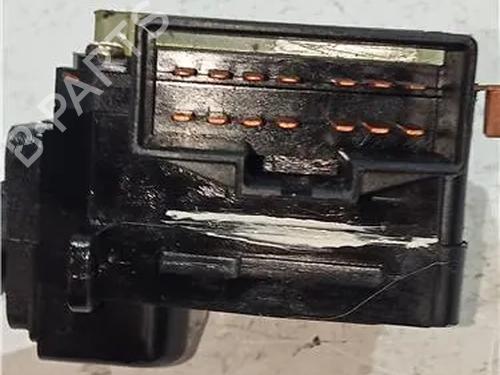 Switch HYUNDAI TUCSON (JM) 2.0 All-wheel Drive | BP23911709I30 