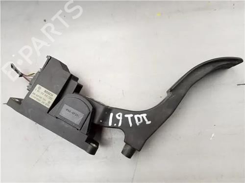 Used Pedal SEAT LEON (1M1) 1.9 TDI (110 hp) 23930784