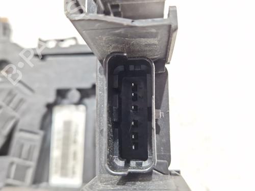 Fuse box CITROËN C4 Grand Picasso I (UA_) 1.6 HDi 110 | BP30527512E1 