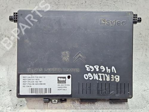 Used Fuse box CITROËN BERLINGO / BERLINGO FIRST MPV (MF_, GJK_, GFK_) 1.9 D (MFWJZ) (70 hp) 29876395
