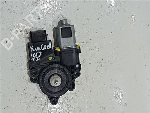 Rudehejsemotor bagstkærm venstre KIA CEED (CD) 1.4 (99 hp) 23922952