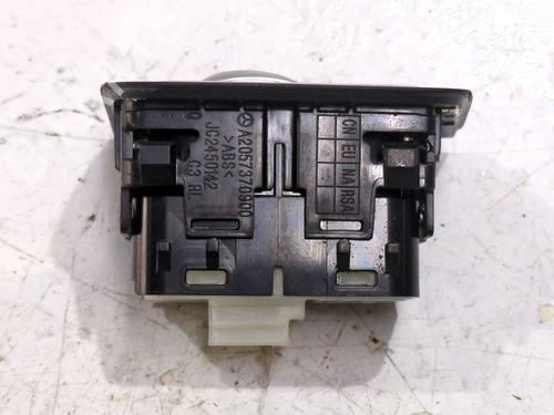 Switch MERCEDES-BENZ GLC (X253) 300 e 4-matic (253.953) | BP32417036I30