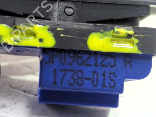 Switch SEAT LEON (1P1) 1.6 TDI | BP40009368I30 - Image 6