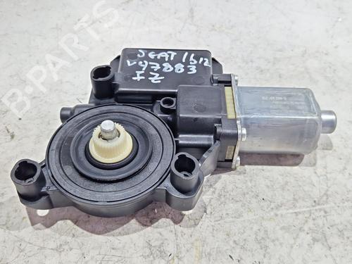 Rudehejsemotor forskærm venstre SEAT IBIZA IV ST (6J8, 6P8) 1.2 TSI (90 hp) 30458613