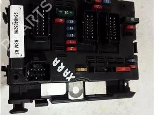 Used Fuse box CITROËN XSARA (N1) 1.9 TD (90 hp) 24968073