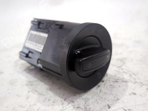 Used Headlight switch Headlight switch SKODA RAPID (NH3, NK3, NK6) 1.6 TDI (105 hp) 40260157 40260157