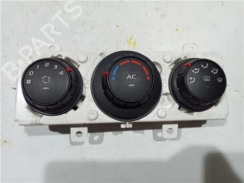 Airco bedieningspaneel RENAULT MASTER III Van (FV) 2.3 dCi 100 RWD (FV0B, FV0H, FV0K) (101 hp) 23932827