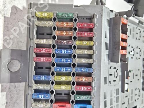 Fuse box RENAULT LAGUNA I (B56_, 556_) 1.9 dTi (B56J) | BP29388412E1 