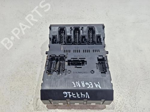 Used Fuse box RENAULT MEGANE I Classic (LA0/1_) 1.9 dTi (LA08, LA0N, LA0K) (98 hp) 29388440