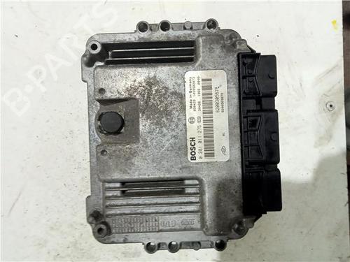 Used Electronic module RENAULT GRAND SCÉNIC II (JM0/1_) 1.9 dCi (JM0G, JM12, JM1G, JM2C) (120 hp) 23928862