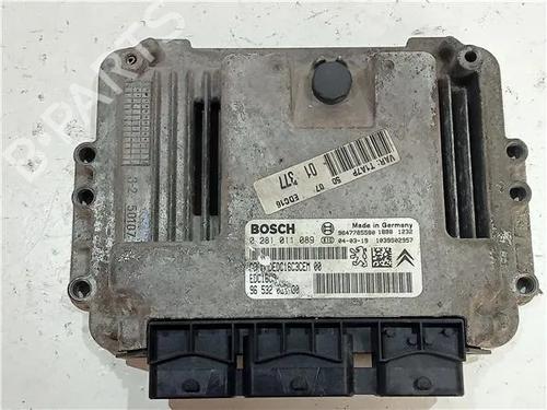 Używane Moduł elektroniczny PEUGEOT 206 Hatchback (2A/C) 1.4 HDi eco 70 (68 hp) 23908991